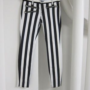 Authentic Black&White Stripe Pistola Skinny Jean